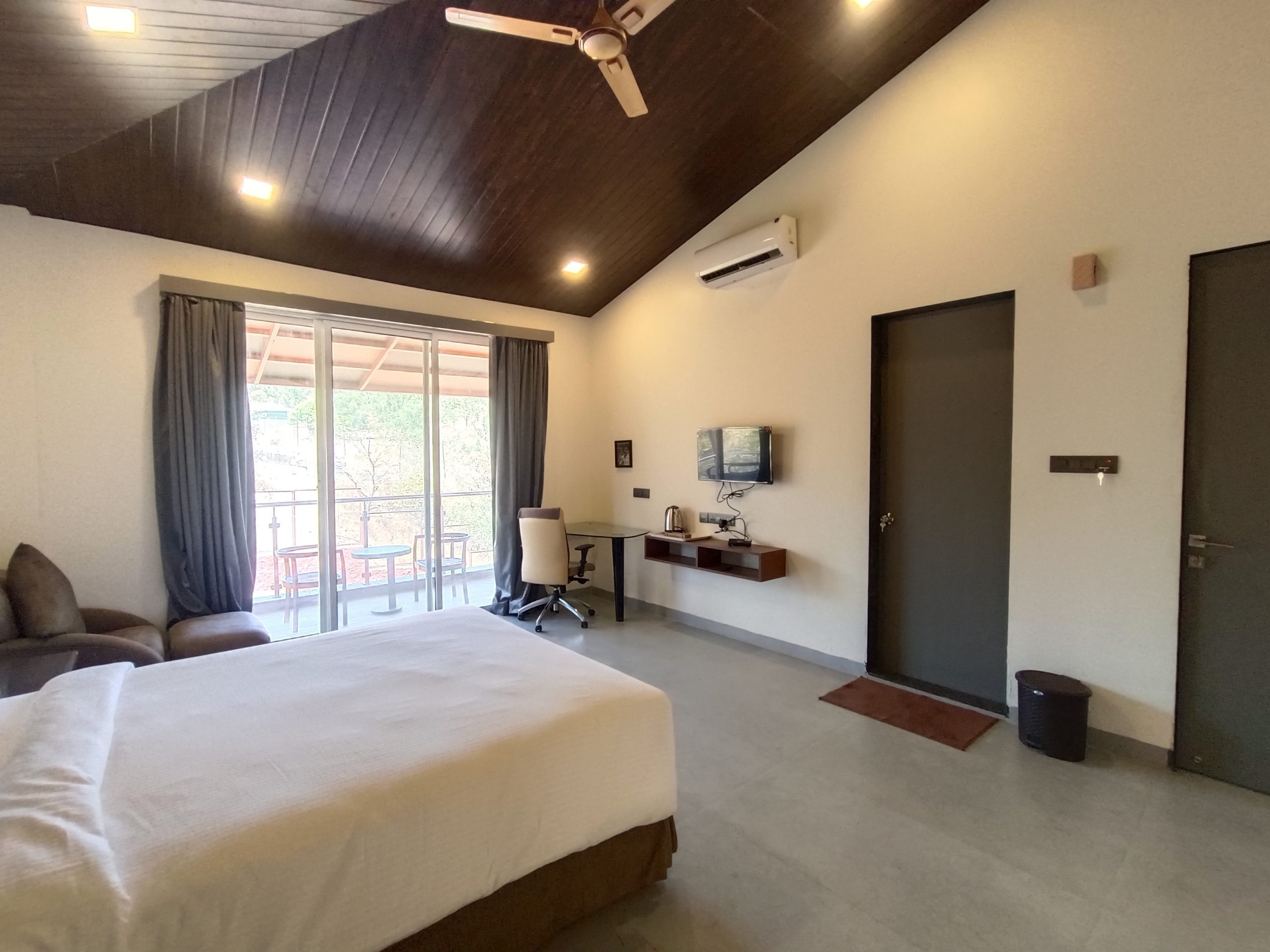 filter: 0; fileterIntensity: 0.0; filterMask: 0; captureOrientation: 0;
brp_mask:0;
brp_del_th:null;
brp_del_sen:null;
delta:null;
module: photo;hw-remosaic: false;touch: (0.48971355, 0.8741469);sceneMode: 2;cct_value: 0;AI_Scene: (-1, -1);aec_lux: 0.0;aec_lux_index: 0;albedo: ;confidence: ;motionLevel: -1;weatherinfo: null;temperature: 37;